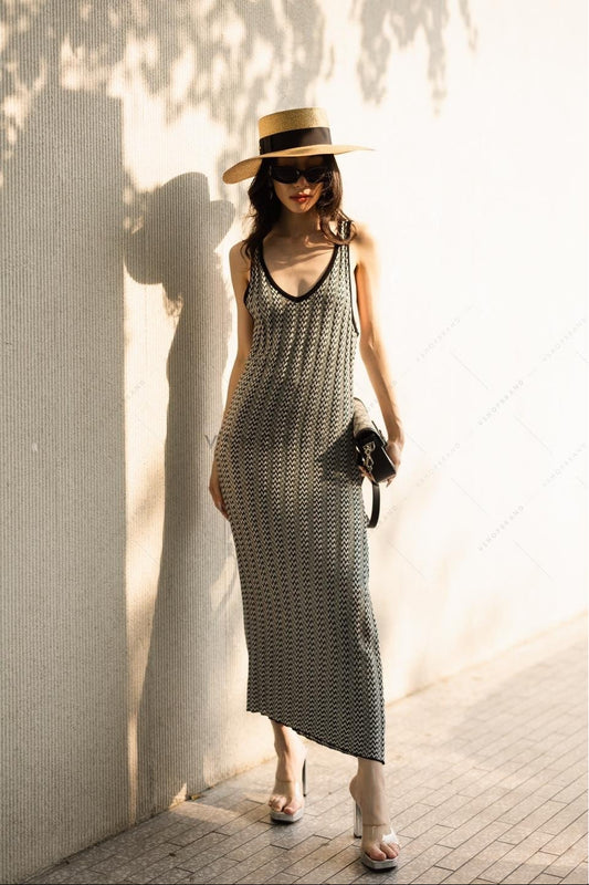 Women's Dress V-neck Wave Pattern Knitted Sleeveless Summer