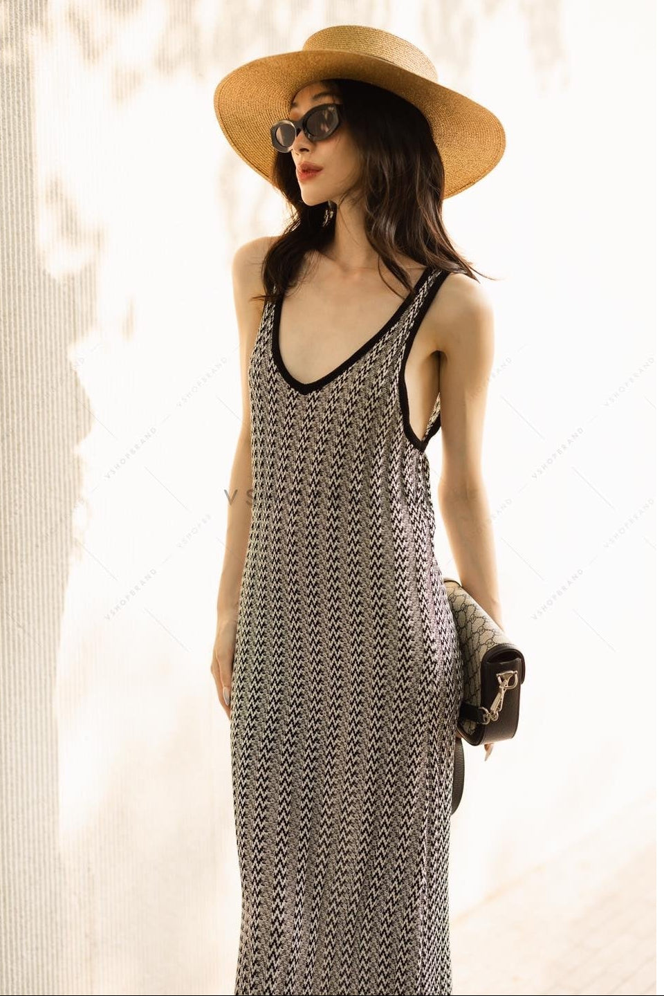 Women's Dress V-neck Wave Pattern Knitted Sleeveless Summer