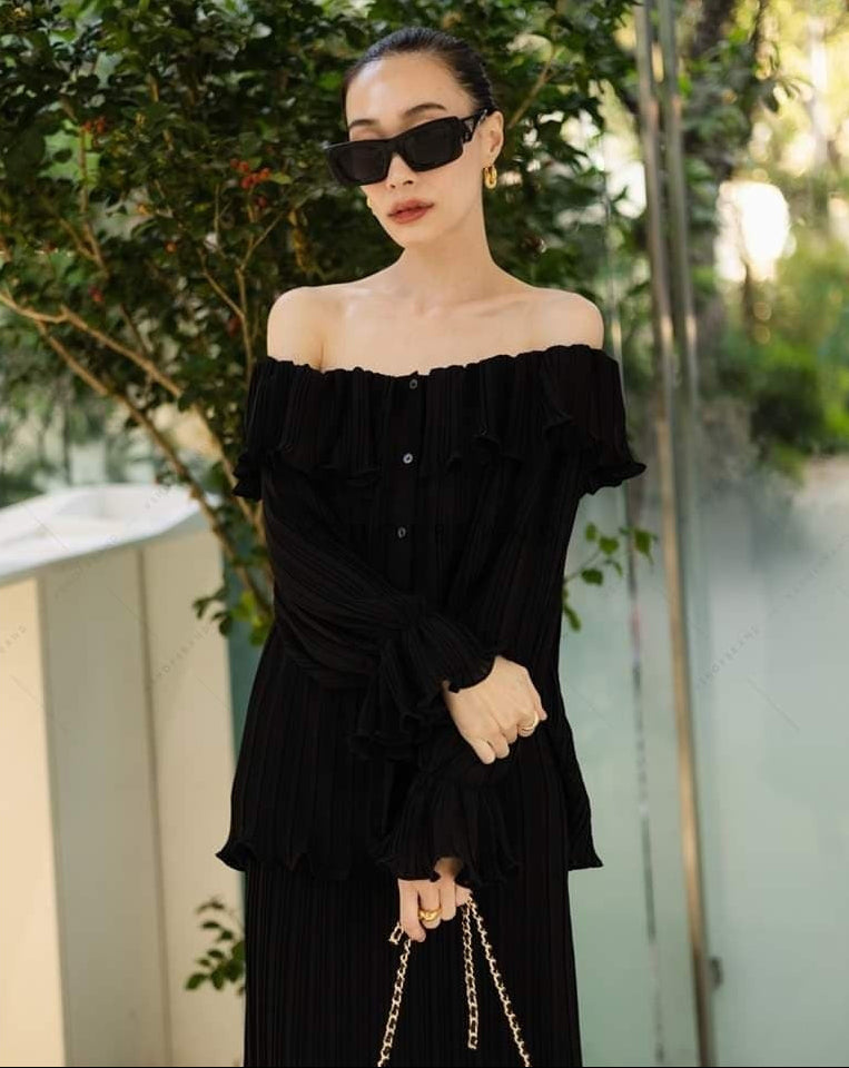 Women's two piece set off shoulder pleated blouse and pencil pleated skirt