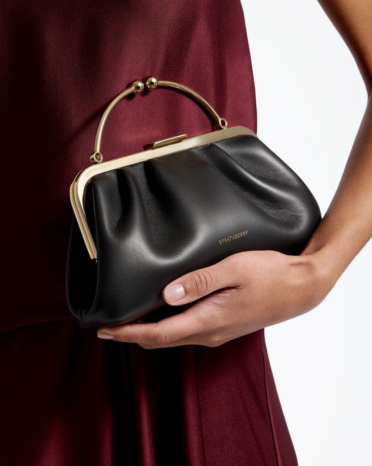 Minimal or Statement Bag? Discover Which Style Speaks Your Personality